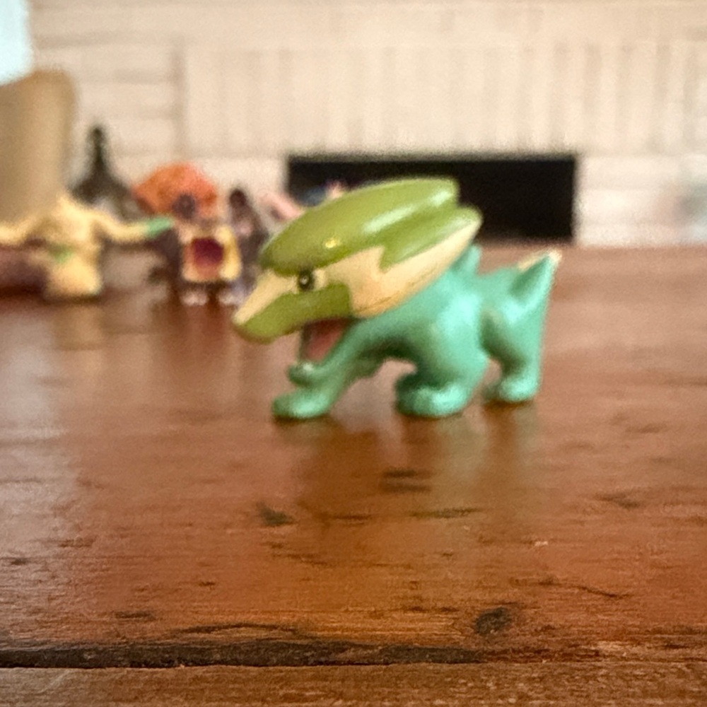 Electrike Pokémon toy figure